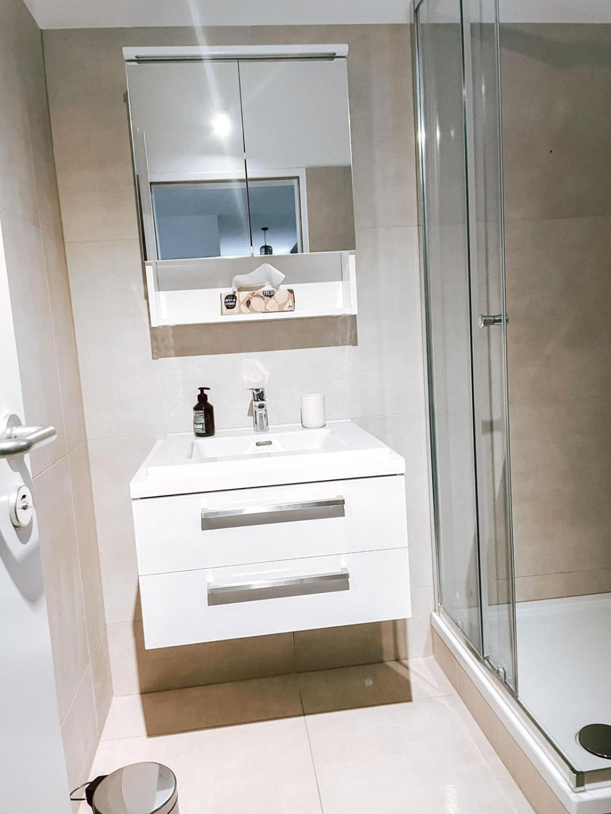 Zentrales Apartment Naehe Schoenbrunn - 5 Pers 维也纳 外观 照片