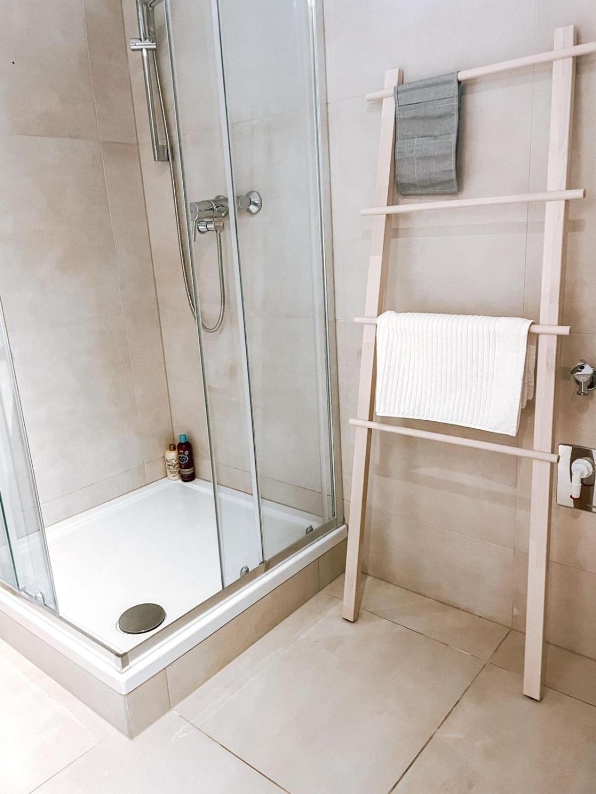 Zentrales Apartment Naehe Schoenbrunn - 5 Pers 维也纳 外观 照片